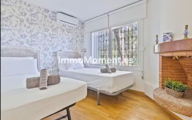 Wiederverkauf - Freistehende Villa - Marbella - Elviria