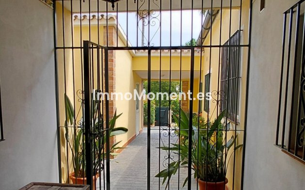 Resale - Detached villa - Sotogrande - Sotogrande Costa