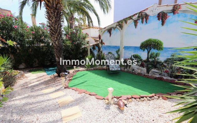 Wiederverkauf - Freistehende Villa - Orihuela - Villamartín