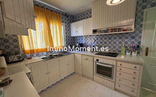 Bestaande woning - Vrijstaande villa - Marbella - Nueva Andalucía