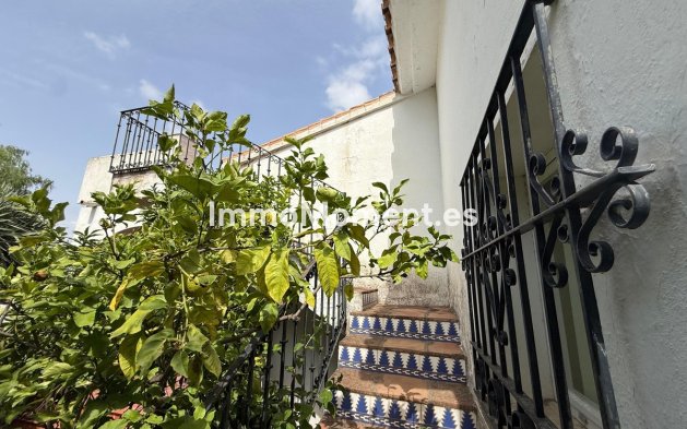 Bestaande woning - Vrijstaande villa - Marbella - Nueva Andalucía
