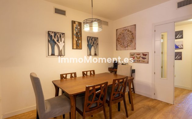 Resale - Apartment - Benalmadena - Benalmadena Centro