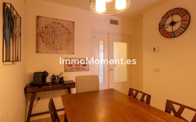 Resale - Apartment - Benalmadena - Benalmadena Centro