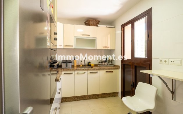 Resale - Apartment - Benalmadena - Benalmadena Centro