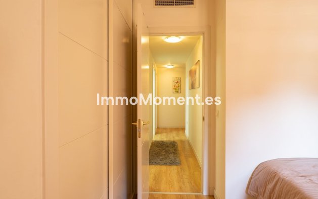 Resale - Apartment - Benalmadena - Benalmadena Centro