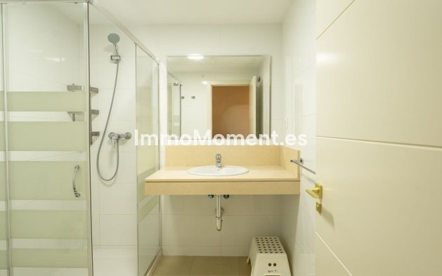 Resale - Apartment - Benalmadena - Benalmadena Centro