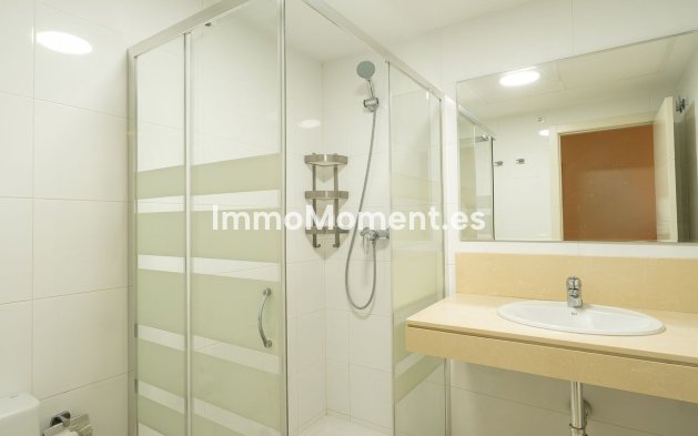 Resale - Apartment - Benalmadena - Benalmadena Centro