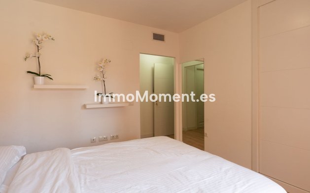 Resale - Apartment - Benalmadena - Benalmadena Centro