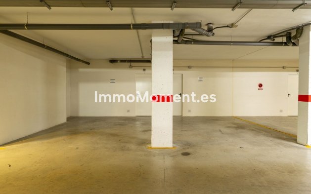 Resale - Apartment - Benalmadena - Benalmadena Centro