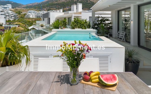 Resale - Apartment - Fuengirola - Fuengirola Centro
