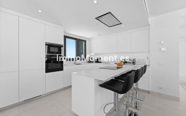 Resale - Apartment - Fuengirola - Fuengirola Centro