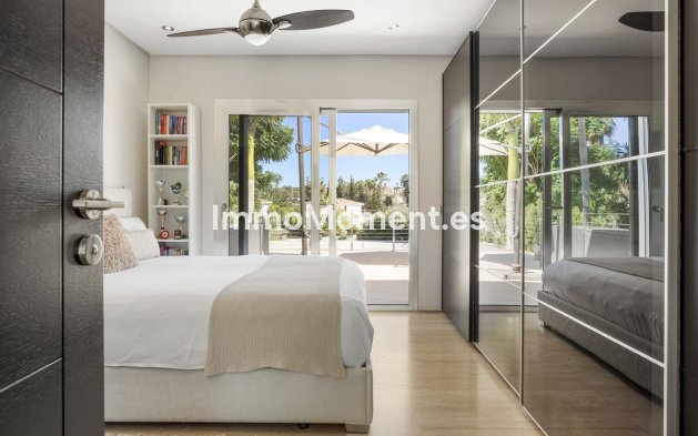 Resale - Detached villa - Marbella - Nueva Andalucía