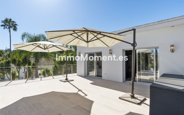 Resale - Detached villa - Marbella - Nueva Andalucía