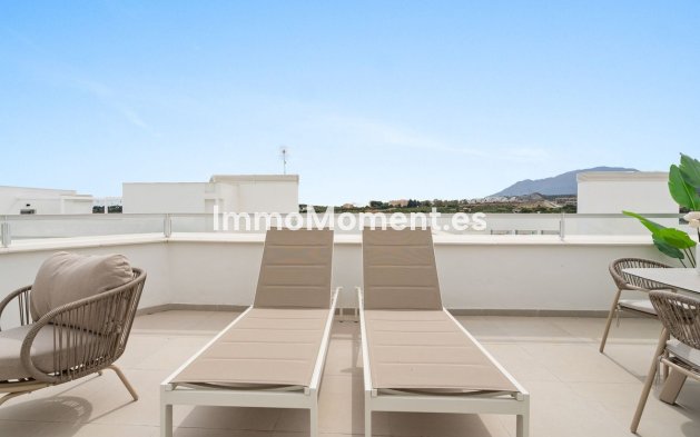 Reventa - Apartamento - Estepona  - Cancelada