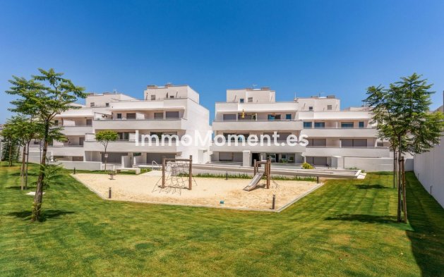 Reventa - Apartamento - Estepona  - Estepona Centro