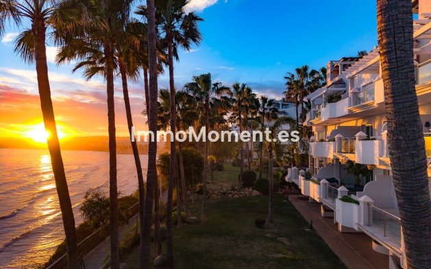 Reventa - Apartamento - Estepona  - Estepona Centro