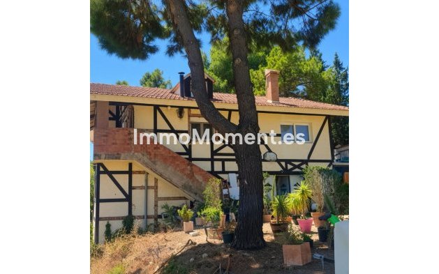 Resale - Detached villa - Benahavís - Benahavís Centro