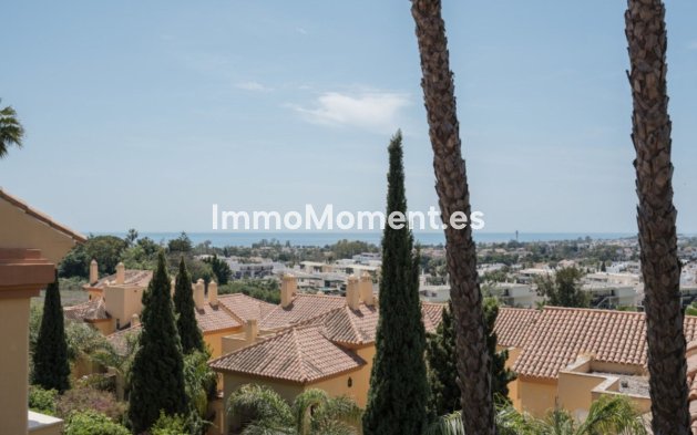 Revente - Appartement - Marbella - Nueva Andalucía