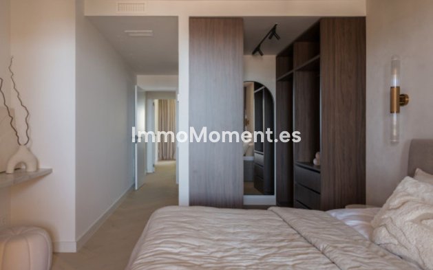 Revente - Appartement - Marbella - Nueva Andalucía