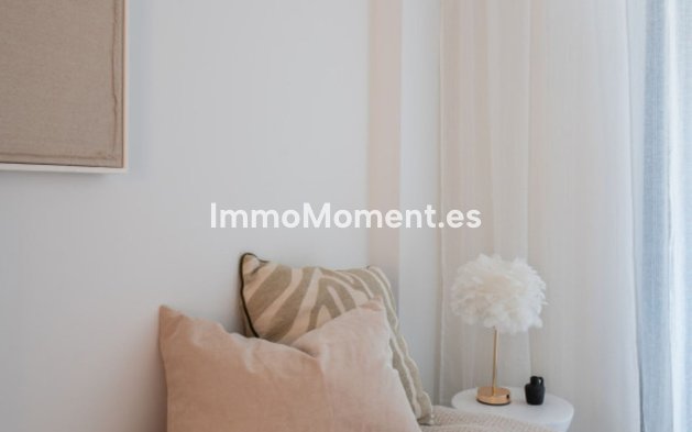 Revente - Appartement - Marbella - Nueva Andalucía