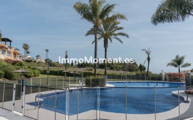Revente - Appartement - Marbella - Nueva Andalucía