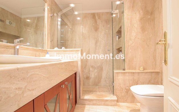 Revente - Appartement - Marbella - Nueva Andalucía