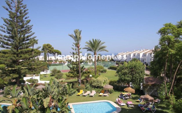 Revente - Appartement - Marbella - Nueva Andalucía