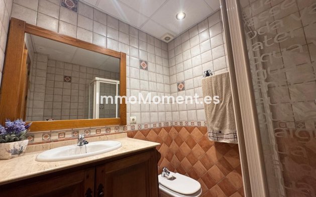 Bestaande woning - Vrijstaande villa - Manilva