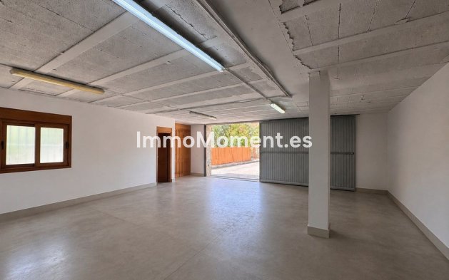 Bestaande woning - Vrijstaande villa - Manilva