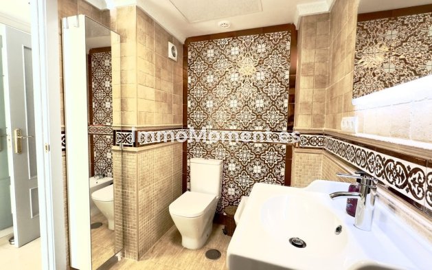Revente - Appartement - Marbella - Guadalmina Baja