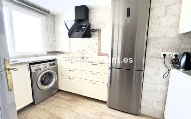 Revente - Appartement - Marbella - Guadalmina Baja