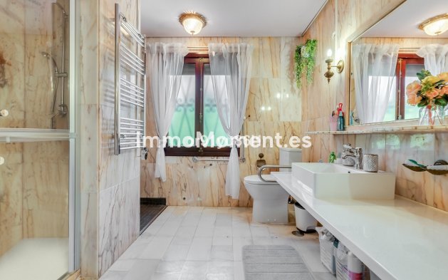 Reventa - Villa independiente - Marbella - The Golden Mile
