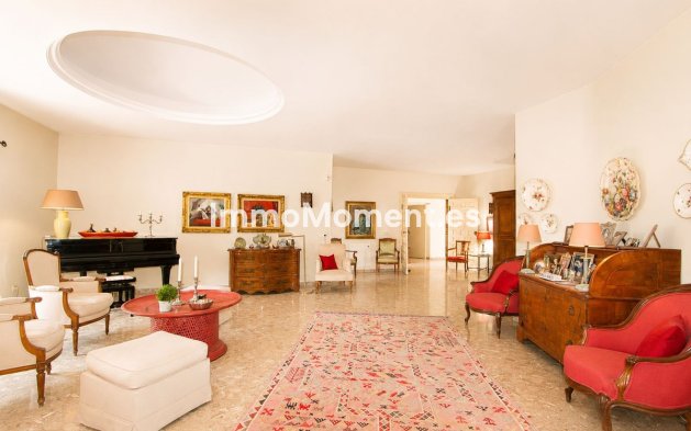Wiederverkauf - Freistehende Villa - Benahavís - La Quinta