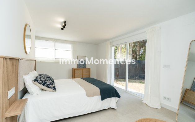 Reventa - Villa independiente - Estepona  - Estepona Centro