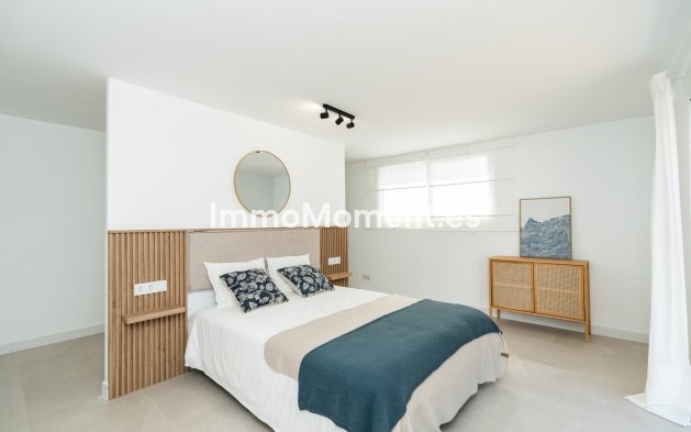 Reventa - Villa independiente - Estepona  - Estepona Centro