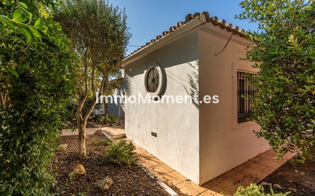 Resale - Detached villa - Marbella - Costabella