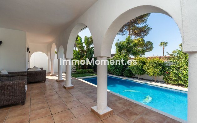 Resale - Detached villa - Marbella - Costabella