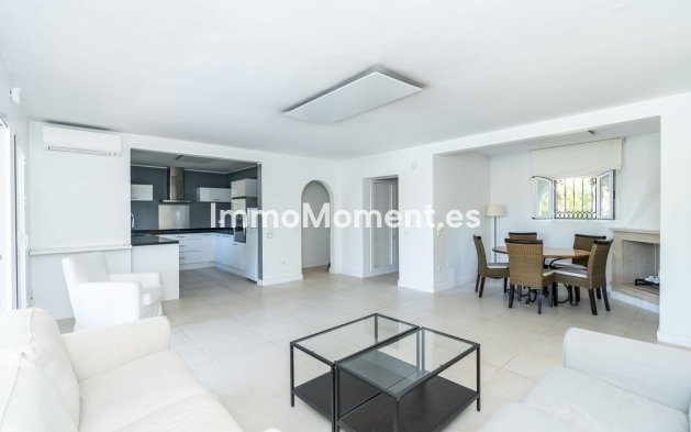 Resale - Detached villa - Marbella - Costabella