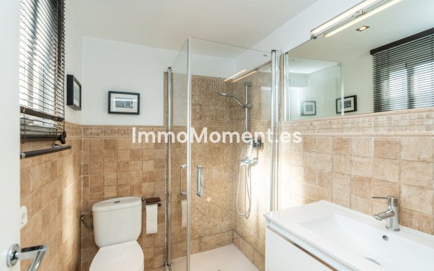 Resale - Detached villa - Marbella - Costabella
