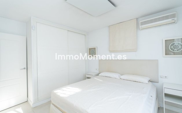 Resale - Detached villa - Marbella - Costabella