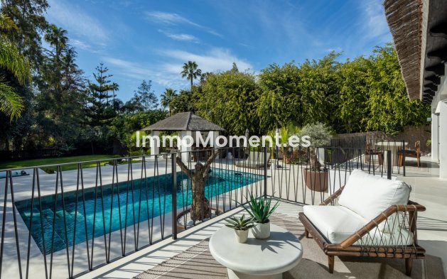 Resale - Detached villa - Marbella - Nueva Andalucía