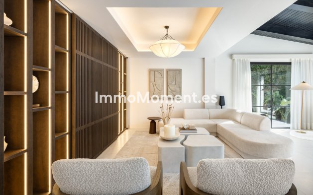 Resale - Detached villa - Marbella - Nueva Andalucía