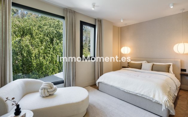 Resale - Detached villa - Marbella - Nueva Andalucía