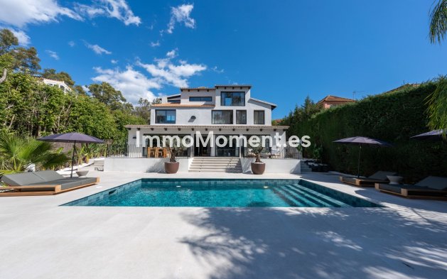 Resale - Detached villa - Marbella - Nueva Andalucía