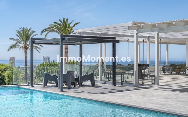 Resale - Detached villa - Marbella - Elviria