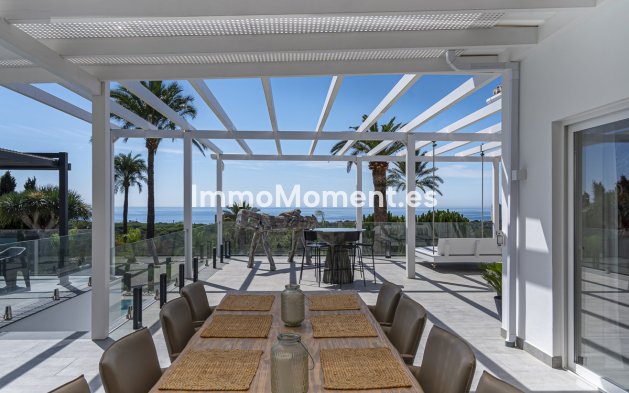 Resale - Detached villa - Marbella - Elviria