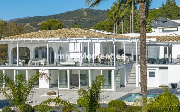 Resale - Detached villa - Marbella - Elviria