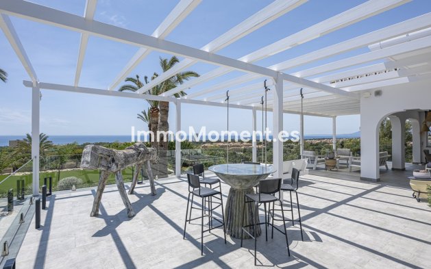 Resale - Detached villa - Marbella - Elviria
