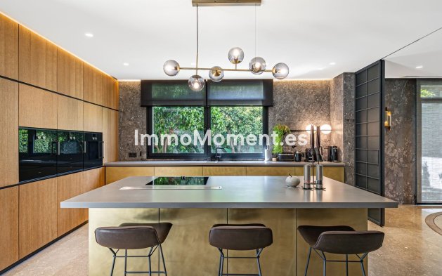 Bestaande woning - Vrijstaande villa - Marbella - Guadalmina Baja