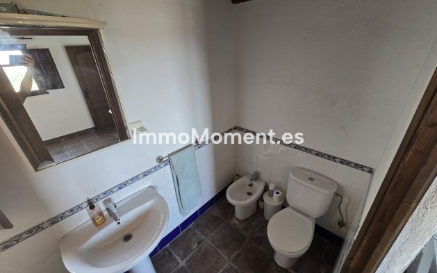 Bestaande woning - Vrijstaande villa - Binnenland  - Monda
